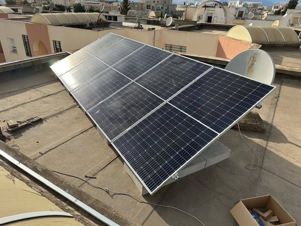 Installation photovoltaïque sur toiture en Tunisie